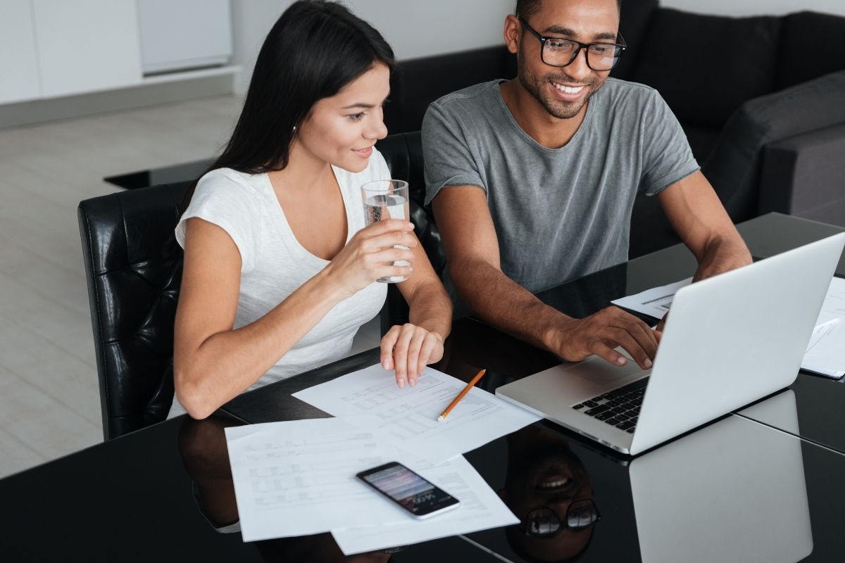 couple on computer